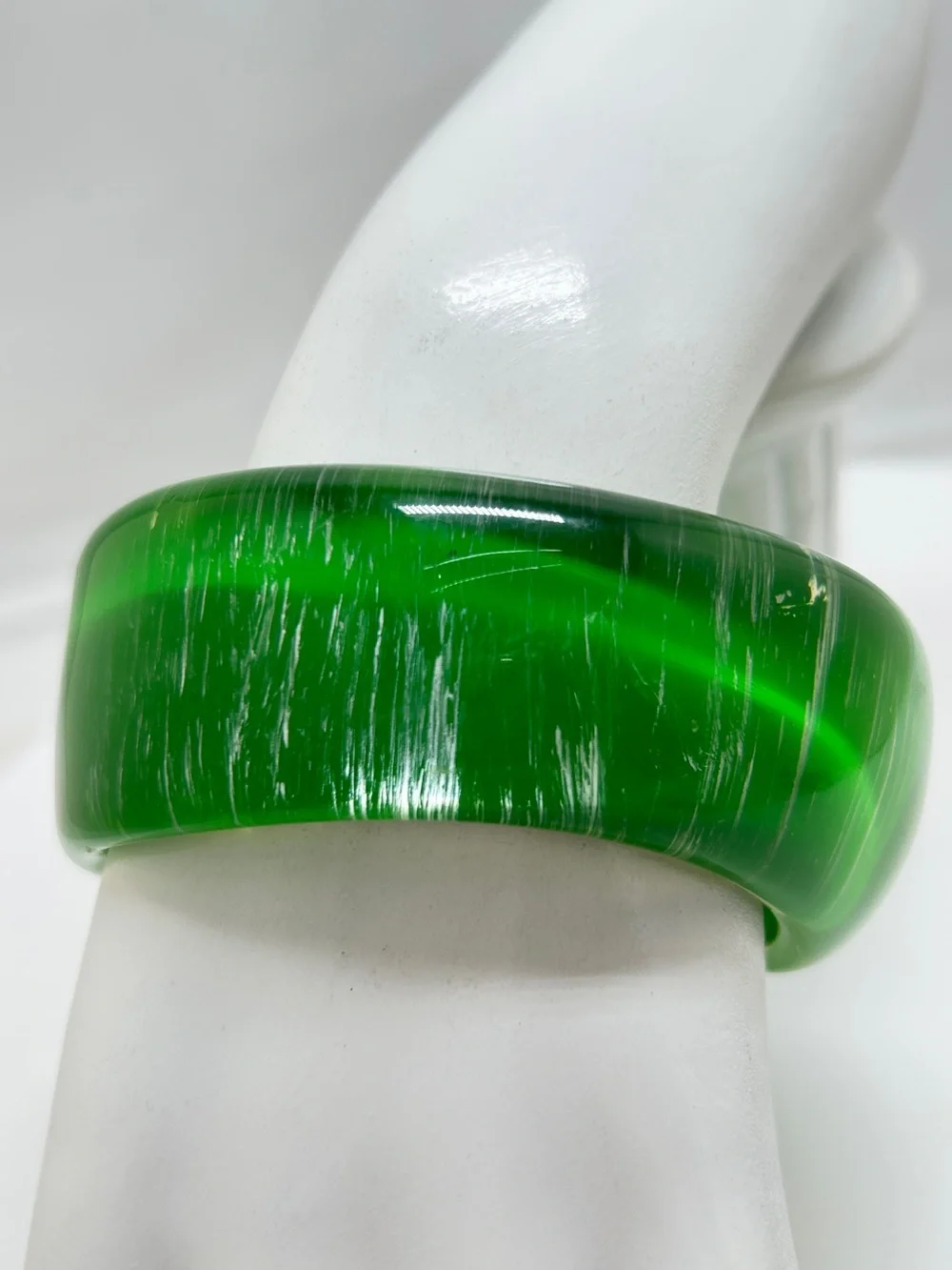 Vintage Green And Silver Asymmetrical Chunky Lucite Bangle Bracelet - Picture 1 of 6